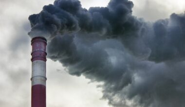 Study finds major health burden from oil and gas pollution across the United States