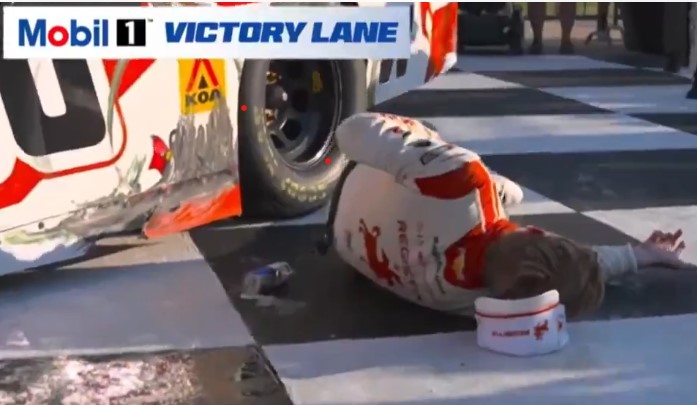 NASCAR Xfinity Series points Connor Zilisch leader broke his collarbone after a hard fall in victory lane at Watkins Glen International on Aug. 9, 2025.
