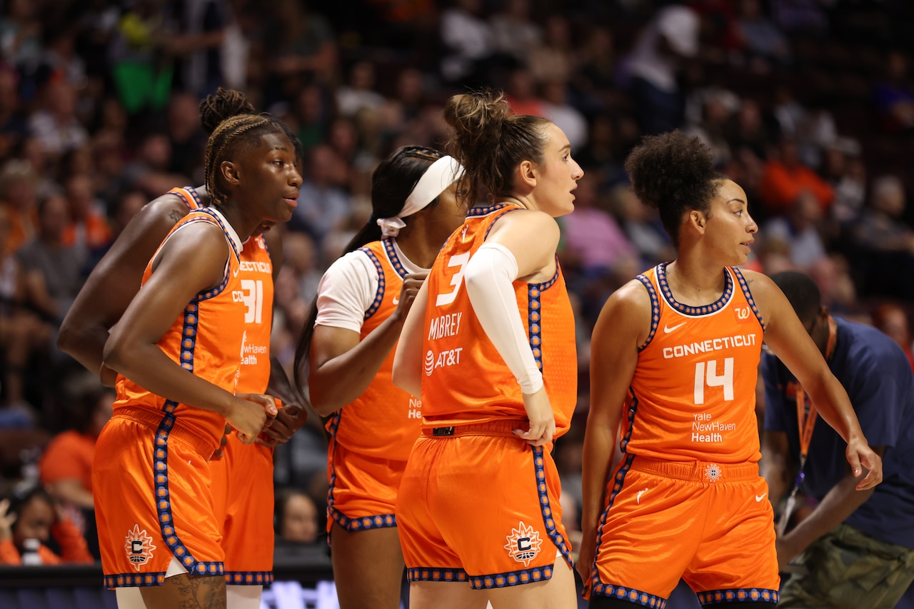 Sun players remain focused as franchise evaluates future in Connecticut