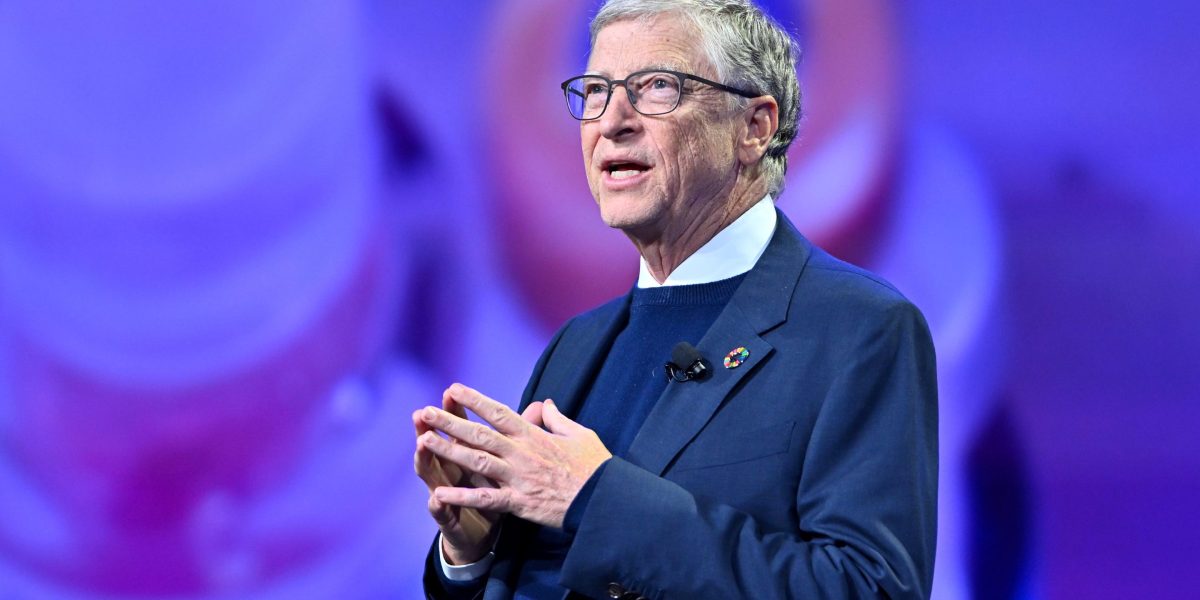 Bill Gates says AI is moving at a speed that "surprises" even him—and he says the experts can't tell if it'll replace humans in one year or ten