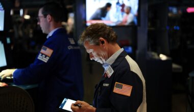 5 Things to Know Before the Stock Market Opens