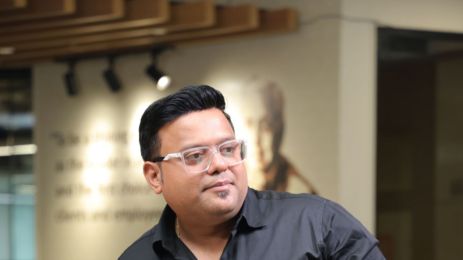 Stocks to buy under ₹200: Mehul Kothari of Anand Rathi recommends three shares to buy or sell