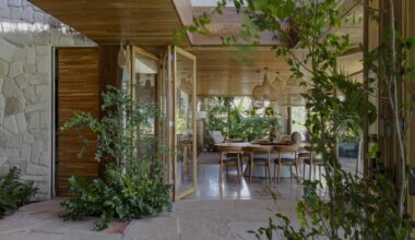 Coral House / Sidney Quintela Architecture + Urban Planning