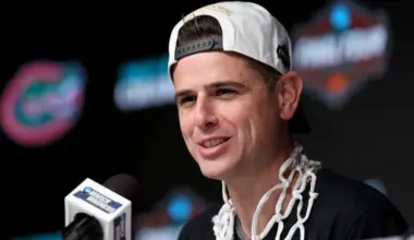 Florida's Todd Golden confirms Gators will assemble tallest starting lineup in college basketball image