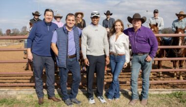 Tiger Woods commends progress of Bluejack Ranch