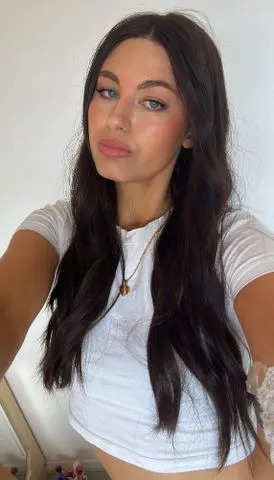 Kennedy News/@lara_as06 Lara Muller