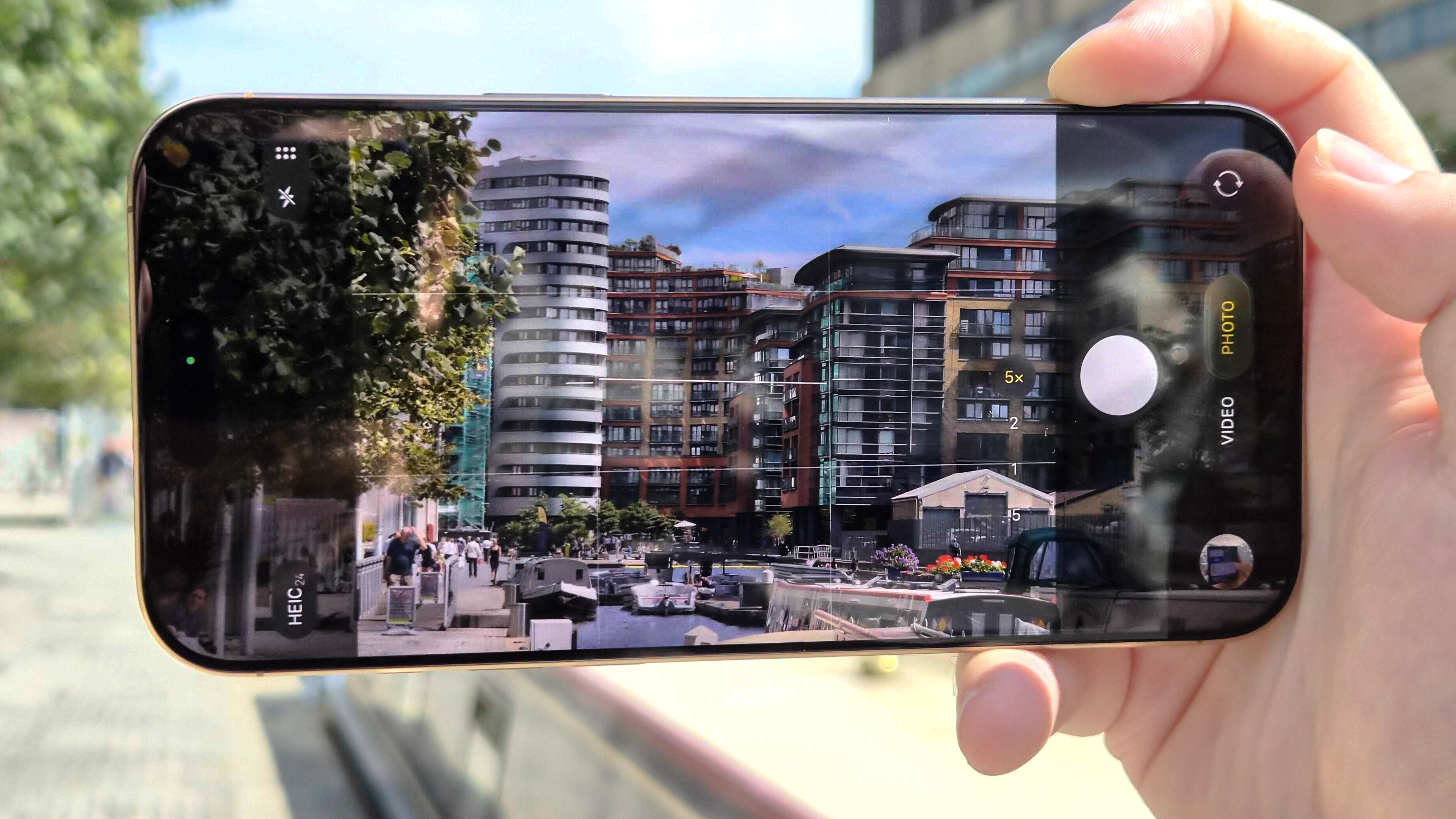 iOS 26 Camera app aiming a photo