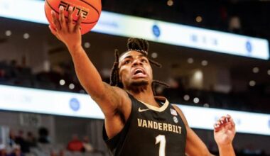 Jaylin Sellers Scores 24 in a win at Texas, Jason Edwards Season High 30 versus TCU