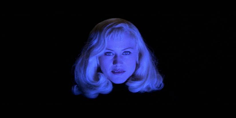Patricia Arquette's head in a dark background in Lost Highway