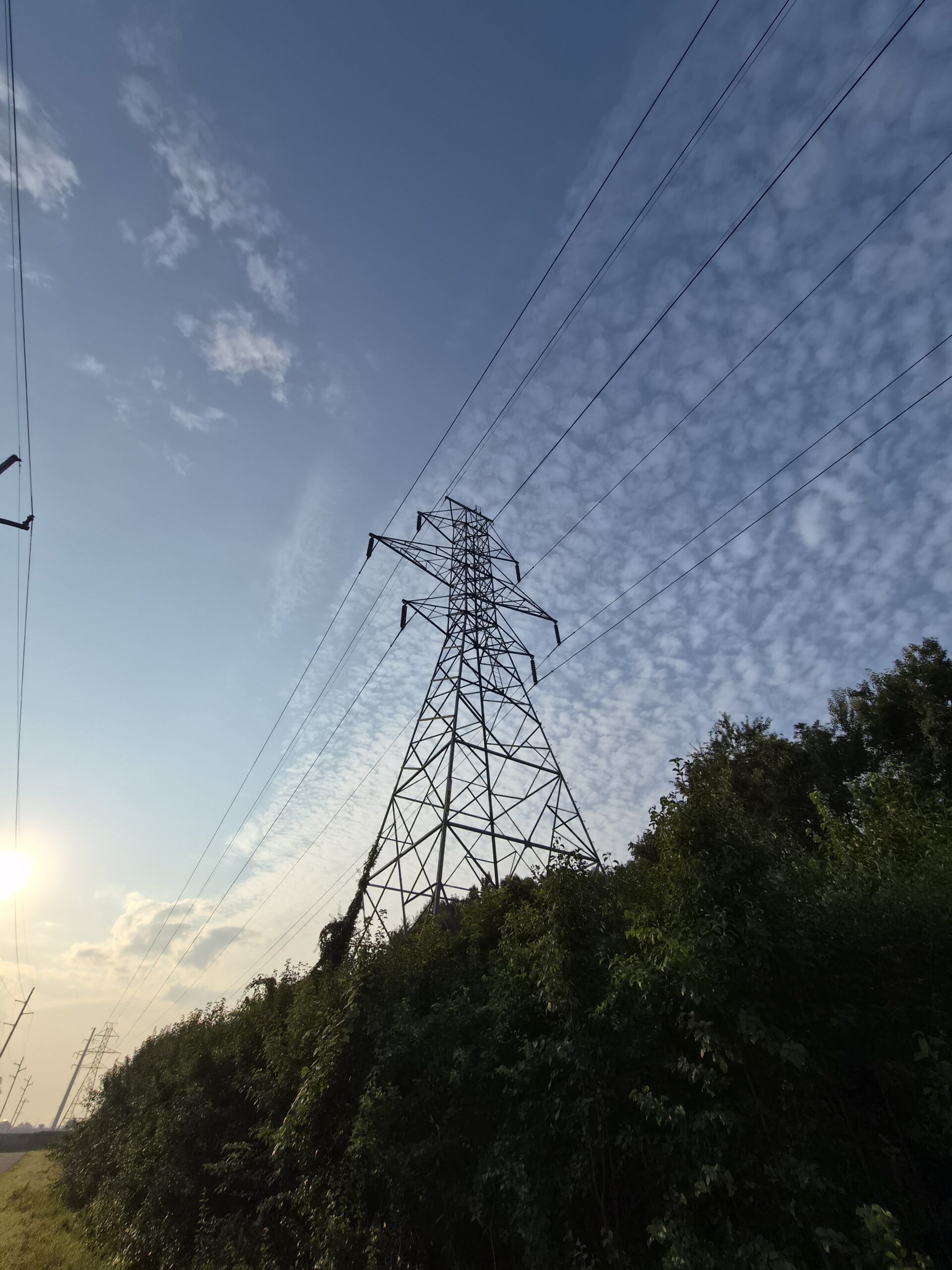 A photo of a power line, taken with the Galaxy Z Flip 7.