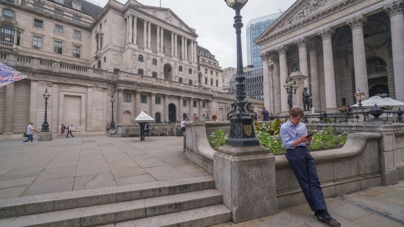 Bank of England set to cut rates amid jobs market jitters | articles