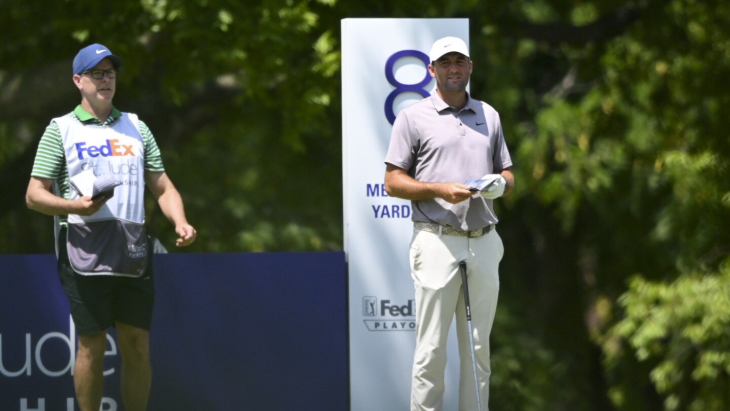 Scottie Scheffler T-3 with fill-in caddie at FedEx St. Jude: 'Just ball wasn't going in'