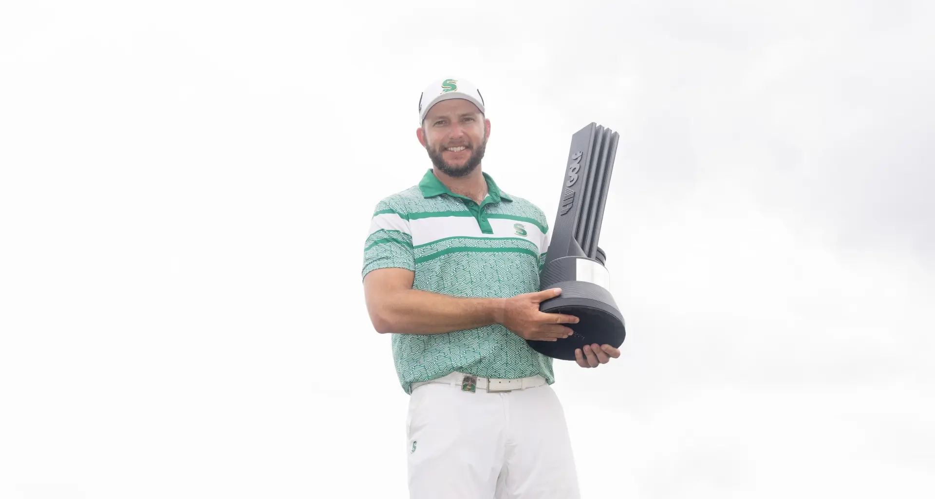Captain Jon Rahm of Legion XIII hits his shot from the sixth tee during the final round of LIV Golf Chicago at Bolingbrook Golf Club on Sunday, August 10, 2025 in Bolingbrook, Illinois. (Photo by Charles Laberge/LIV Golf)