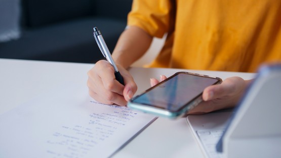 AI can write your college essay, but it won’t sound like you