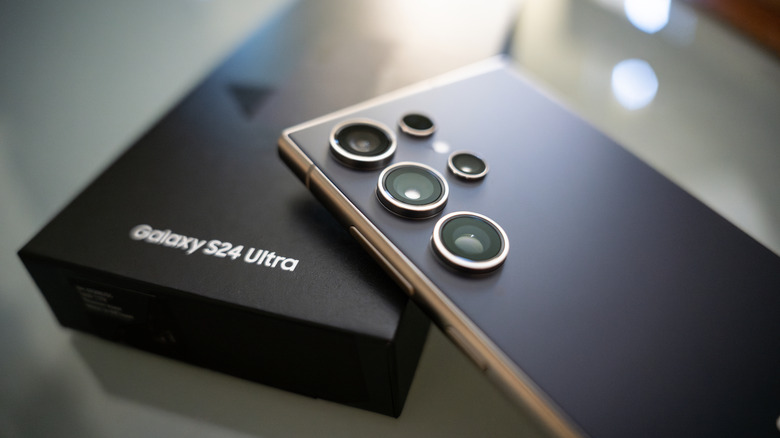 A close up of back camera on Samsung Galaxy S24 Ultra