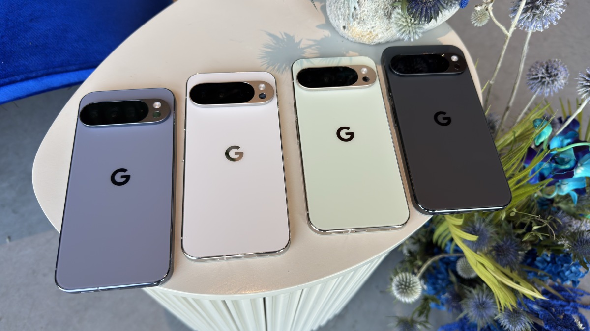 Pixel 10 Pro Review: The AI Is Underwhelming, but 'Pixelsnap' Is a Delightful MagSafe Clone