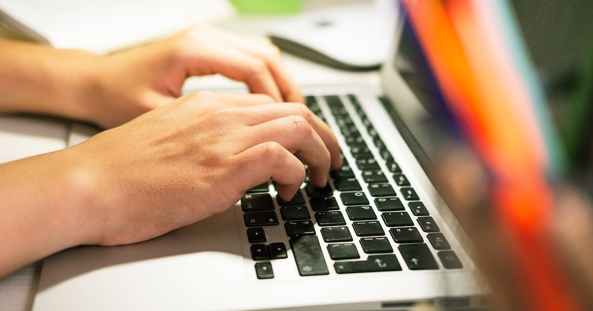 Opinion: I’m a high schooler. AI is demolishing my education.