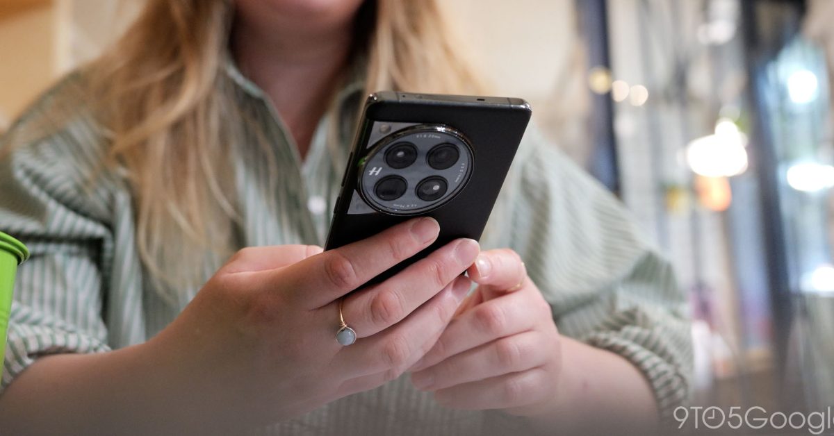 OnePlus 12 gains official LineageOS support