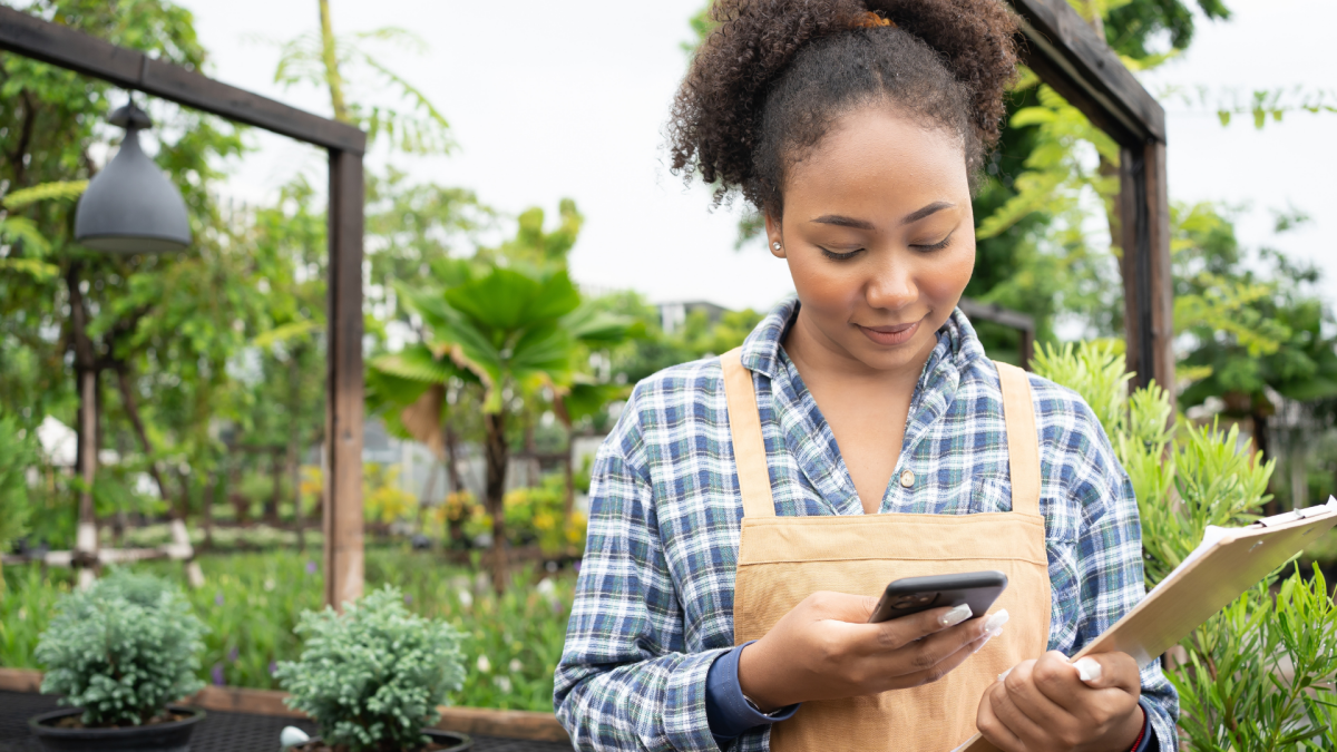 The Best Apps and AI Tools for Home Gardeners