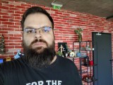 Sony Xperia 10 VII: 8MP selfie camera samples - f/2.0, ISO 160, 1/30s - Sony Xperia 10 VII review