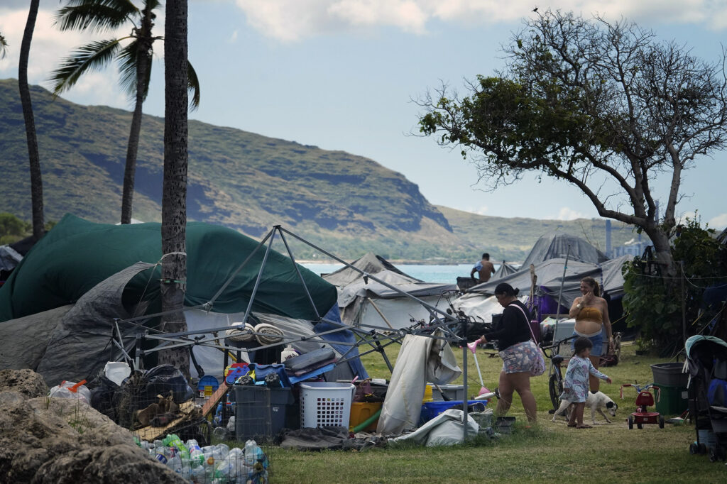 A homeless encampment at Ulehawa Beach Park is photographed on Monday, April 21, 2025, in Waiʻanae. (Kevin Fujii/Civil Beat/2025)