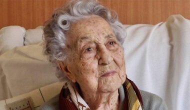 Maria lived to 117. Was it thanks to eating three yoghurts a day?