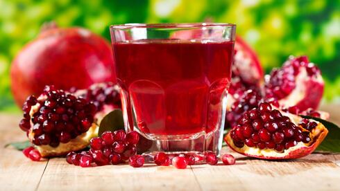 Love pomegranates? You may be tossing healthiest part