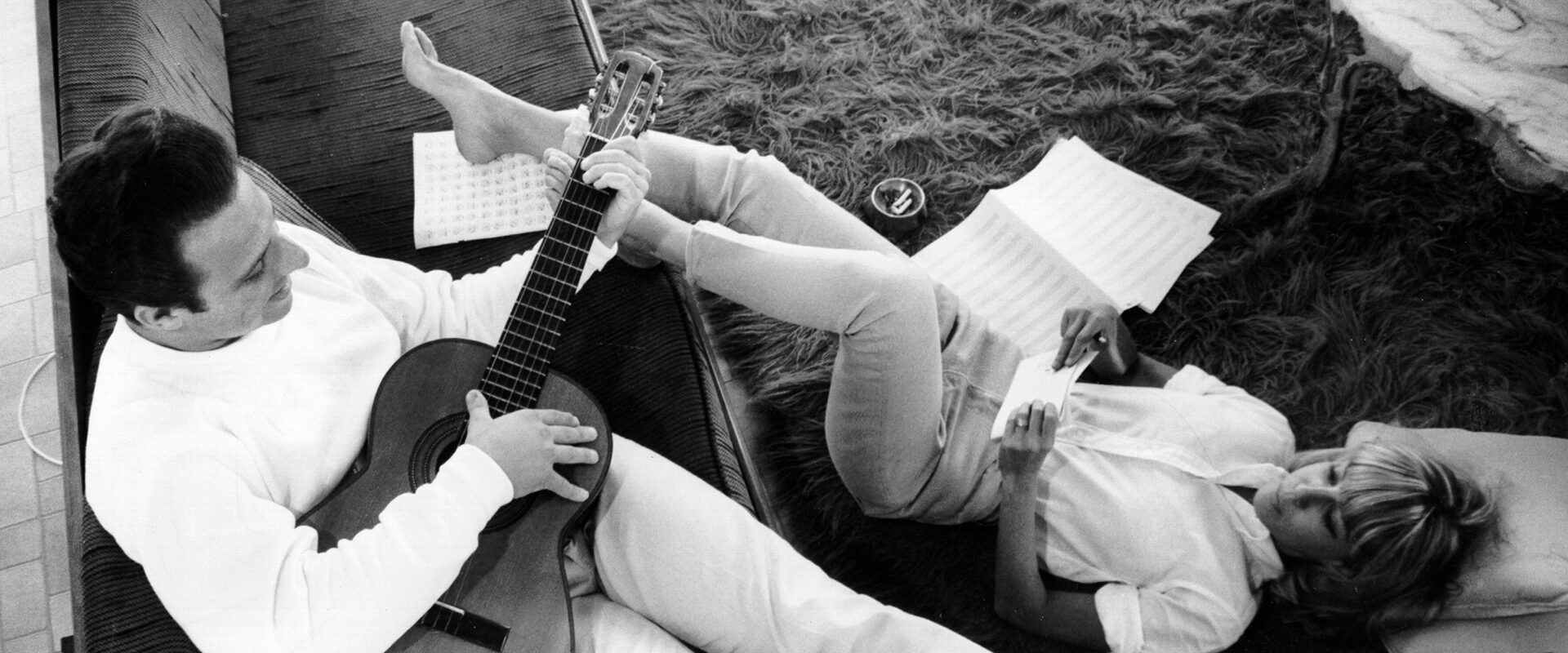3 One-Hit Wonders From the 60s Who Wrote Songs for Others