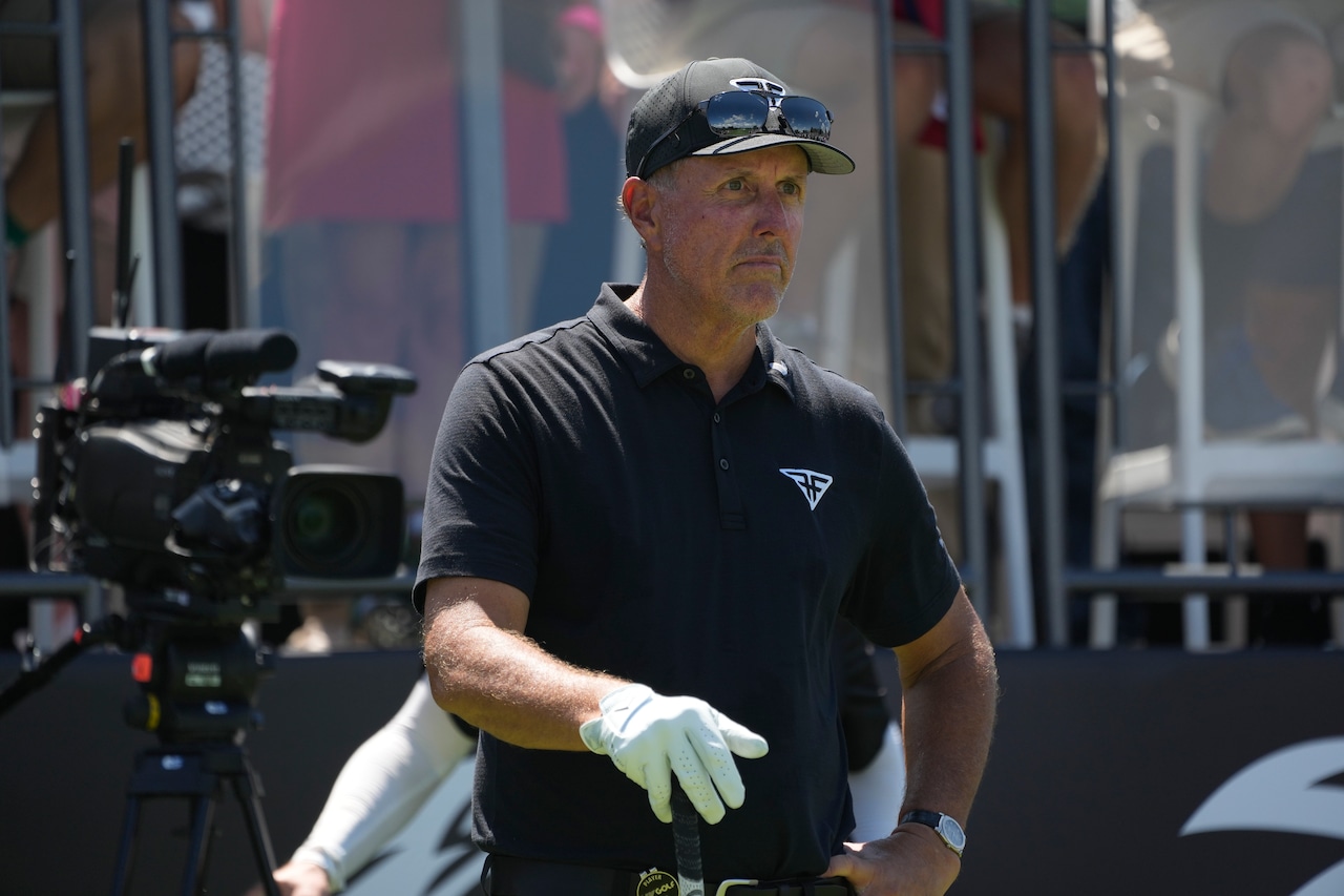 Phil Mickelson: Charlie Kirk critics need to be held accountable
