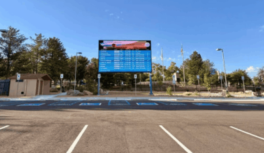 Sunport unveils new cell phone waiting lot