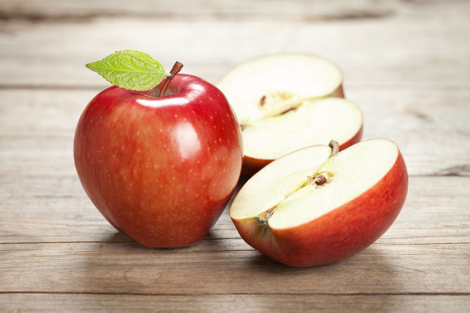 What Happens to Your Blood Pressure When You Eat An Apple Every Day