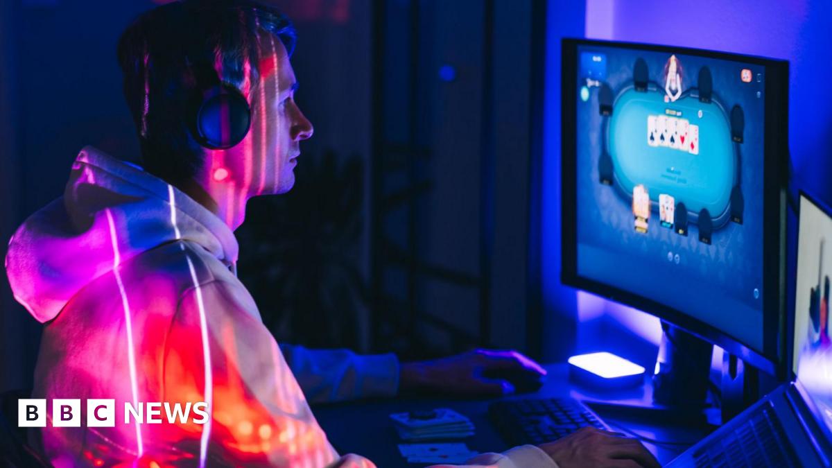 Lisa, 49 from Rainham, Essex