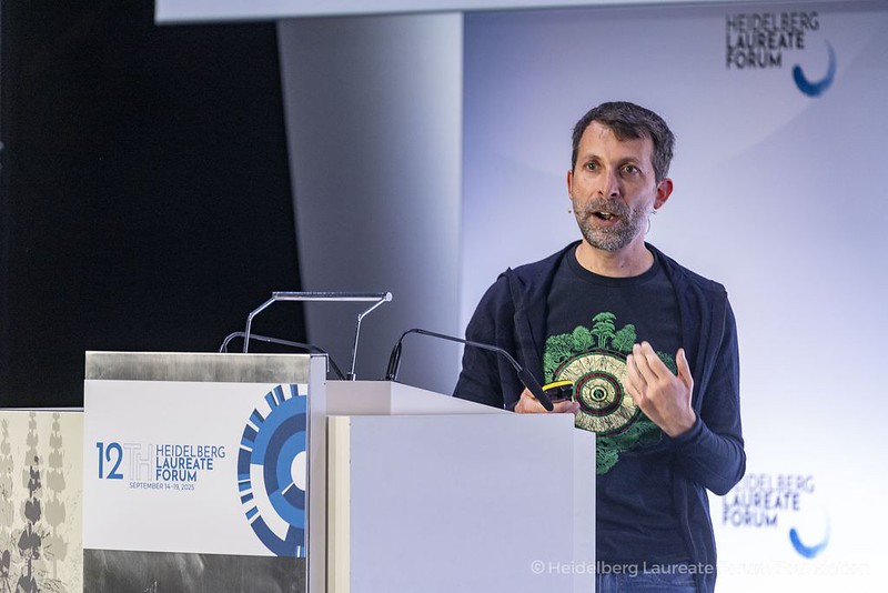 The pros and cons of reinforcement learning in physical science – Physics World