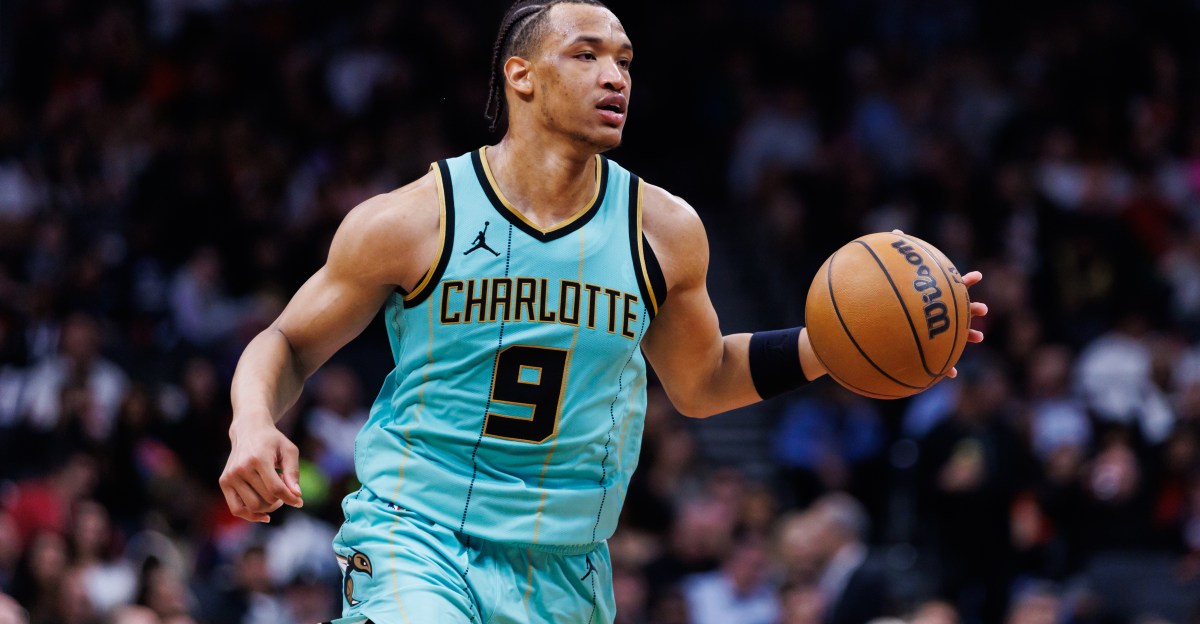 Celtics sign former Duke standout, finalizing training camp roster