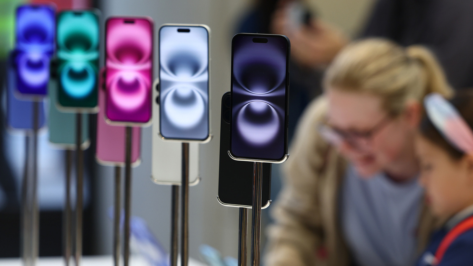 Last-Minute iPhone 17 Air Leak Offers Hope For A Long-Lasting Battery