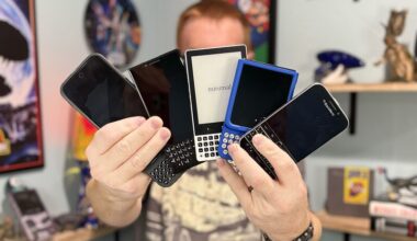 QWERTY Phone Buyer's Guide 2025 - The Button Renaissance is Upon Us!