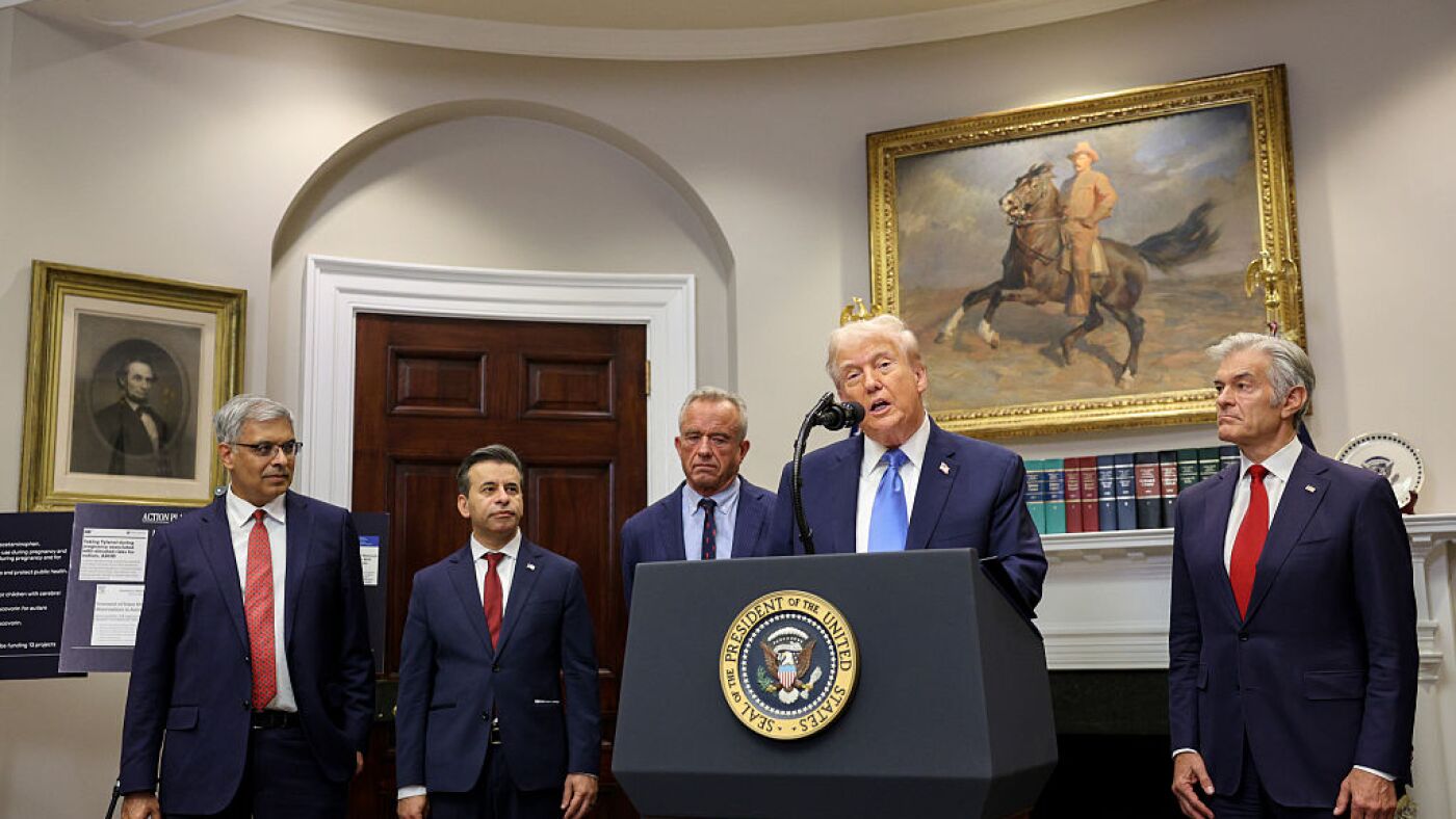 Trump blaming Tylenol for autism boosts lawsuits against the drugmaker : Shots