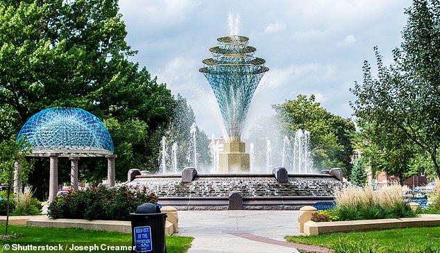 A particular hotspot in Iowa is Council Bluffs, where Harrah’s, Ameristar and Horseshoe Casino are conveniently located near each other