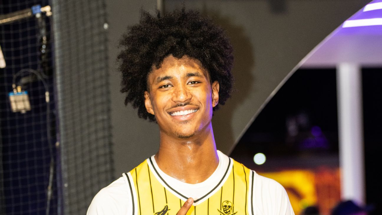 Top-25 recruit Tajh Ariza, son of Trevor, commits to Oregon