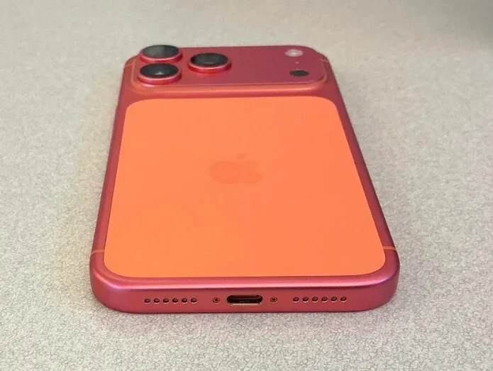 Here's how to prevent your Cosmic Orange iPhone 17 Pro from mutating into pink