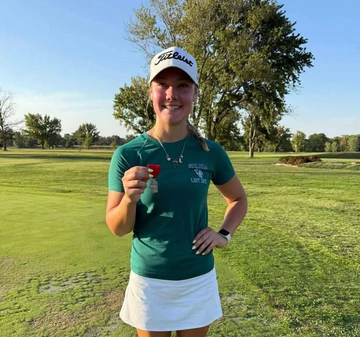 Russell Sets SCHS 18 Hole Record, Advances To Sectionals
