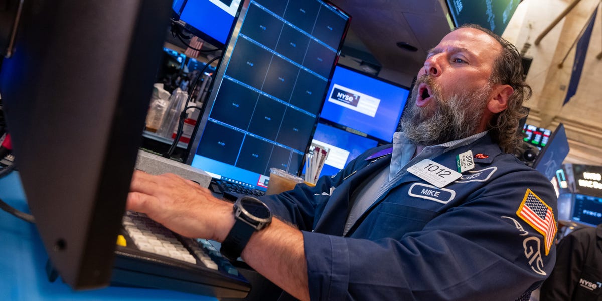 Top 10 Stocks to Buy in Tech, Media, Telecom Sector: UBS