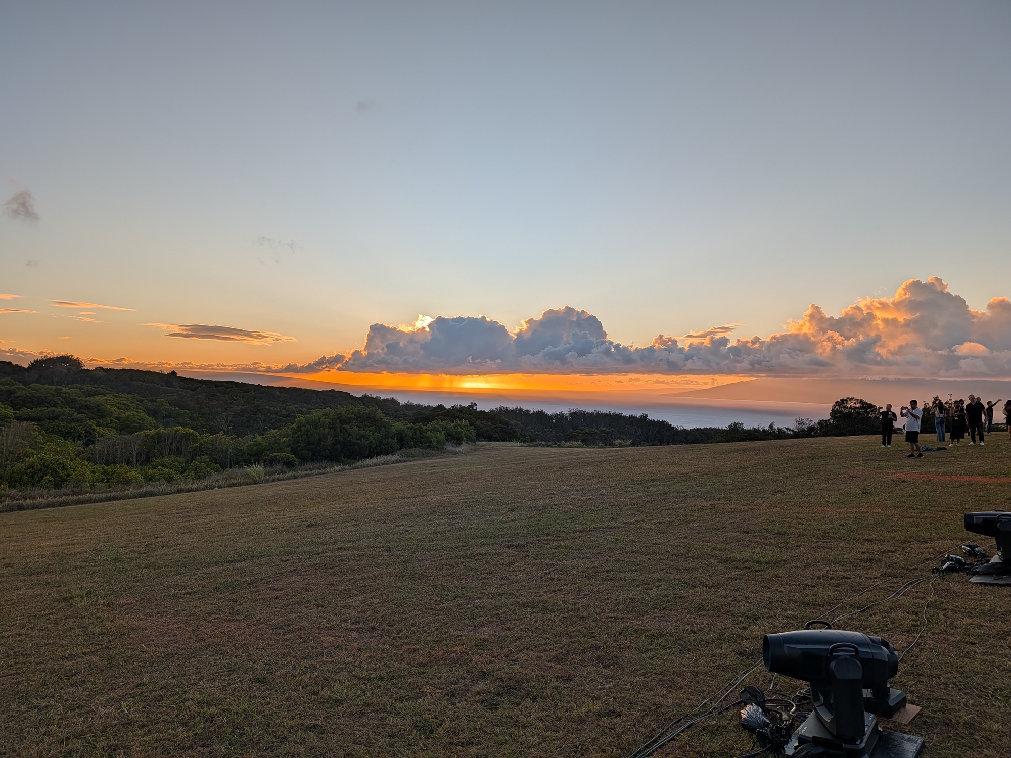 sunset shot by pixel 10 pro