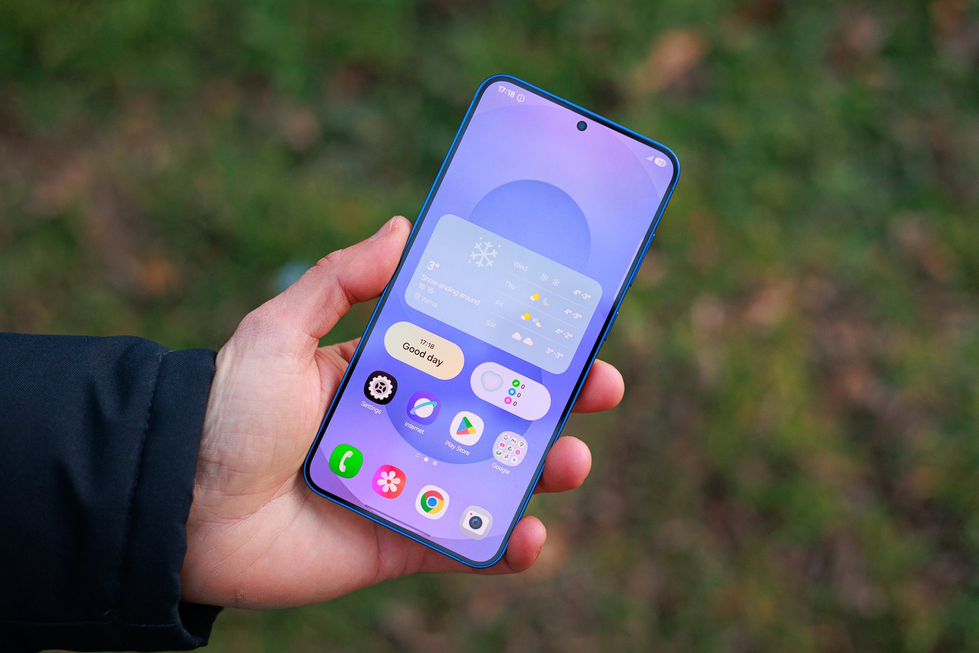 The Galaxy S25 Plus with One UI 8. | Image credit – PhoneArena - Samsung may fix your messy notifications with another Apple-inspired One UI 8.5 feature
