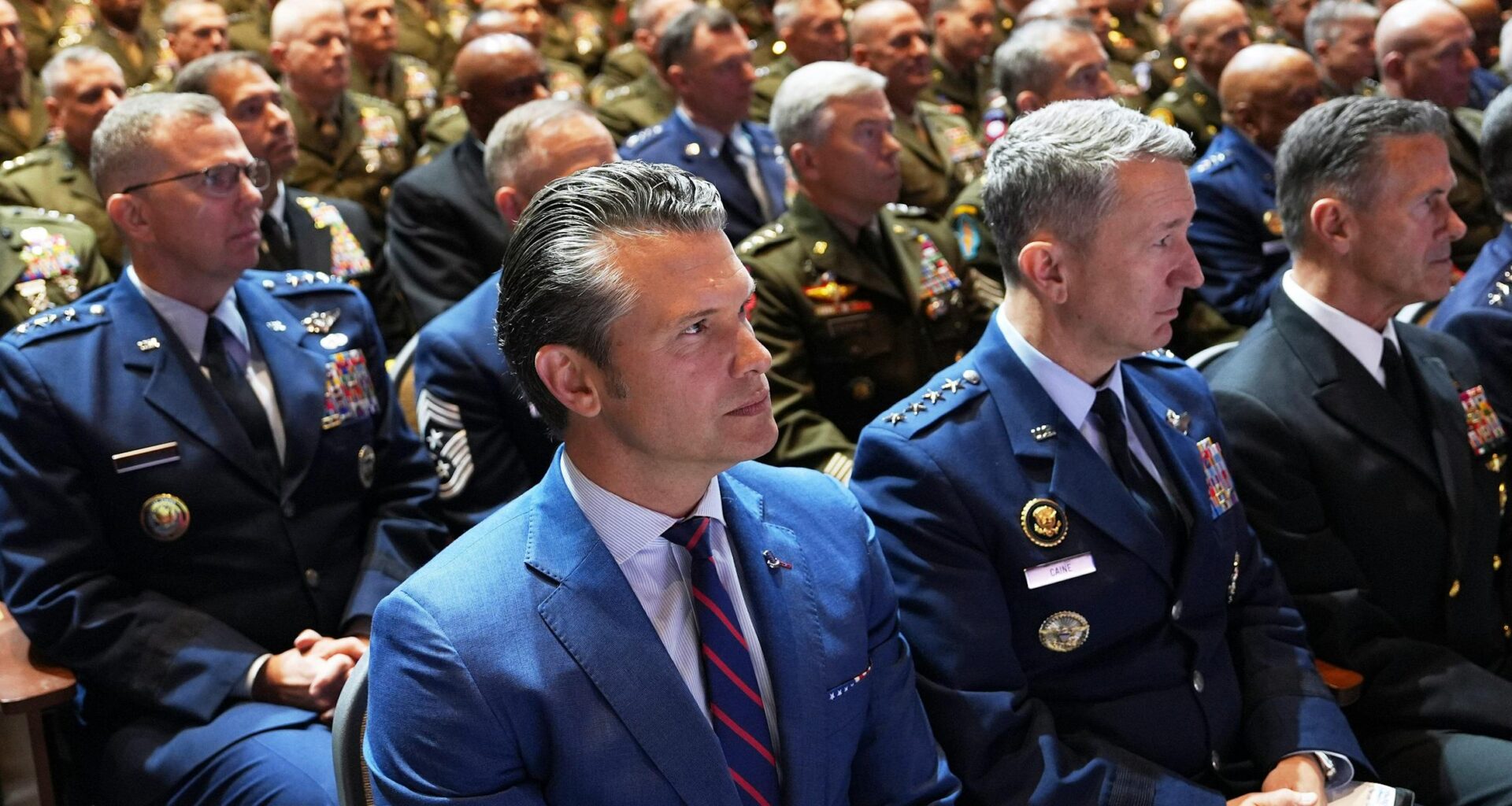 Trump officials discussed sending elite Army division to Portland, text messages show