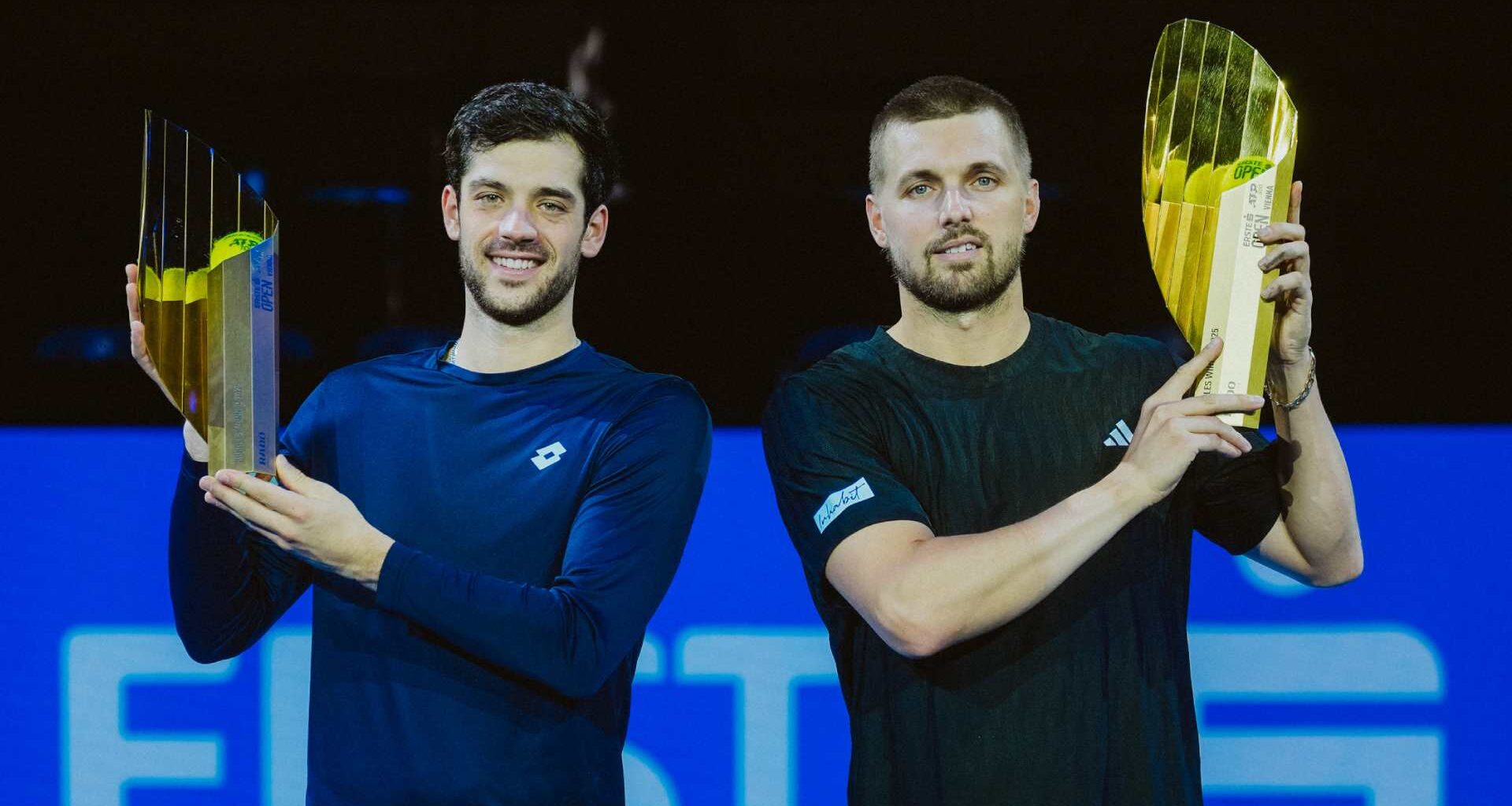 Julian Cash and Lloyd Glasspool capture their seventh tour-level title of the season in Vienna.