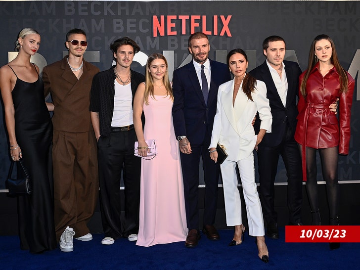brooklyn-beckham-nicola-peltz-victoria-beckham-david-beckham-getty-2