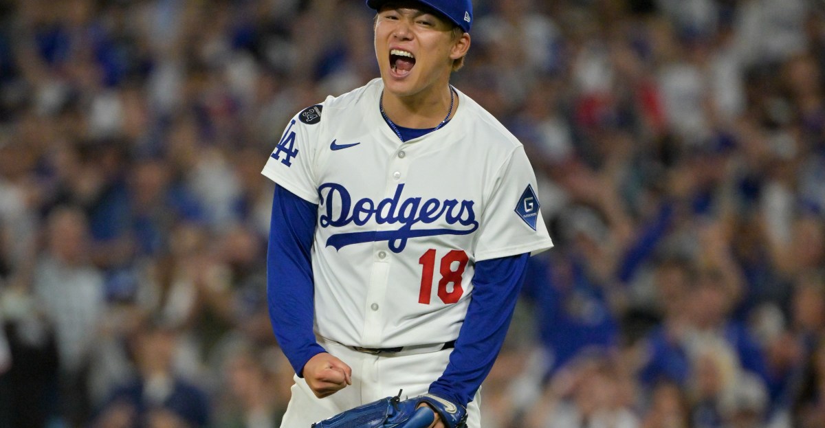 Dodgers score: Yoshinobu Yamamoto, Mookie Betts finish sweep of Reds