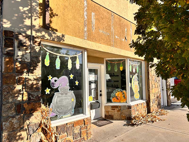 Modern Hippie storefront at 118 West Main Street in Rigby. | Rett Nelson, EastIdahoNews.com