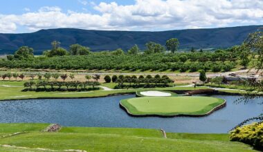 8 Best Golf Courses in Washington